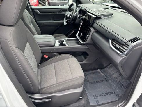 Certified 2025 GMC Acadia Elevation image 34