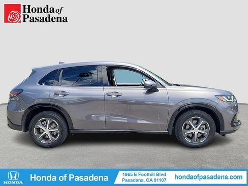 Used 2024 Honda HR-V EX-L image 4