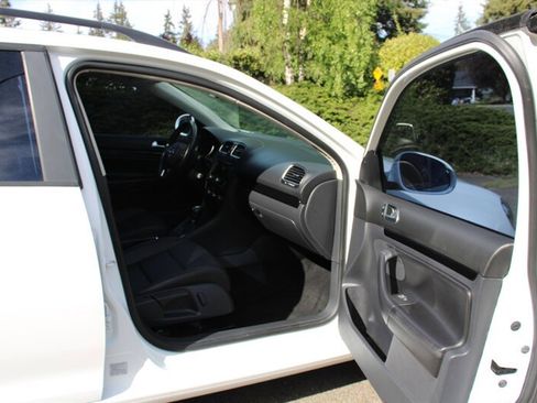 Used 2014 Volkswagen Jetta TDI FWD image 15