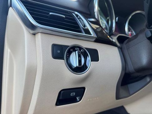 Used 2018 Mercedes-Benz GLE 350 4MATIC image 22