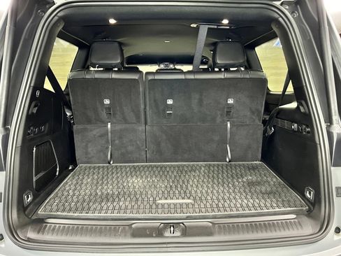 Used 2024 Jeep Wagoneer 4WD image 22