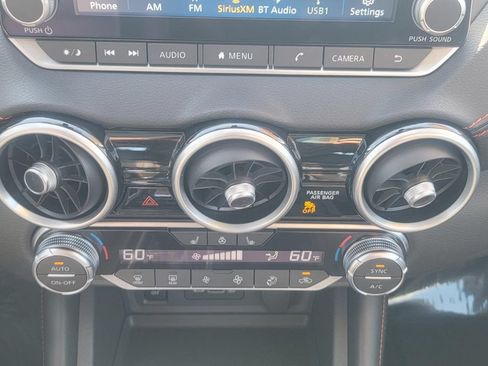 Used 2024 Nissan Sentra SR w/ SR Premium Package FWD image 30