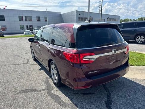Used 2018 Honda Odyssey EX image 9