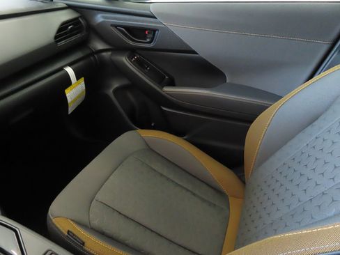 Used 2024 Subaru Crosstrek 2.5i Sport w/ Crosstrek Mirror Package image 21