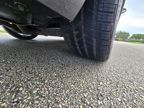 Used 2008 BMW 335i Convertible w/ Premium Pkg image 31