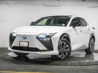Used 2023 Lexus RZ 450e Premium w/ Technology Package AWD/4WD video 1