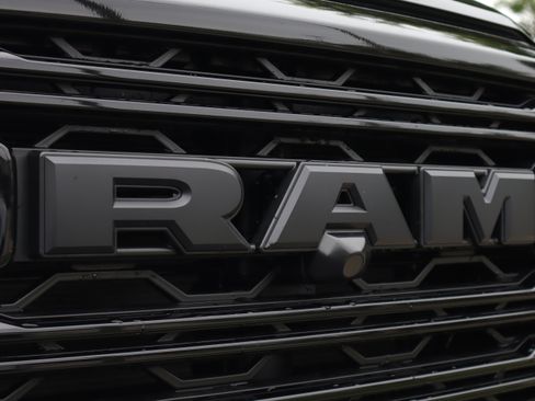 Used 2026 RAM 3500 Laramie AWD/4WD image 37