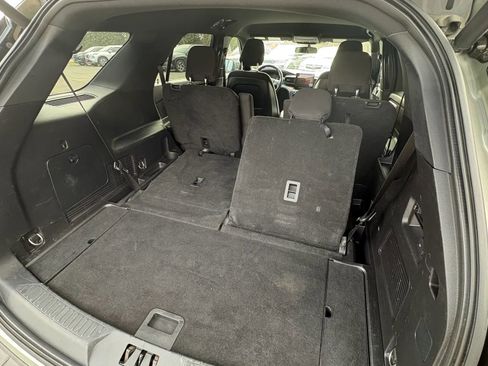 Used 2020 Ford Explorer XLT AWD/4WD image 29