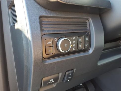 New 2026 Ford F350 Platinum image 17