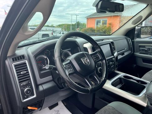 Used 2018 RAM 1500 Big Horn AWD/4WD image 11