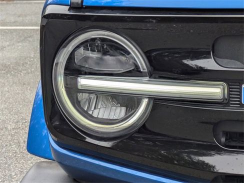 Used 2023 Ford Bronco Outer Banks image 12