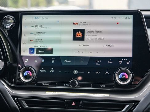 Used 2025 Lexus TX 500h AWD w/ Technology Package image 14