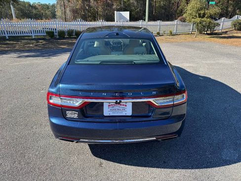 Used 2017 Lincoln Continental Reserve w/ Technology Package image 5