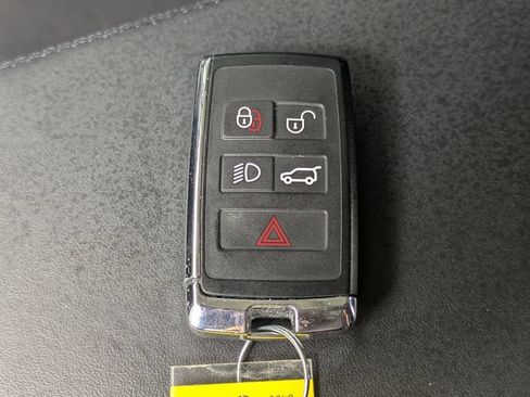 Used 2023 Land Rover Range Rover SE AWD/4WD image 31