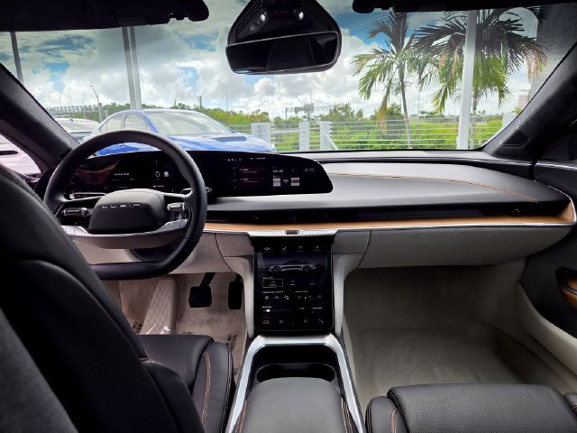 Used 2023 Lucid Air Touring AWD/4WD image 26