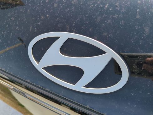 New 2026 Hyundai Santa Fe Limited FWD image 13