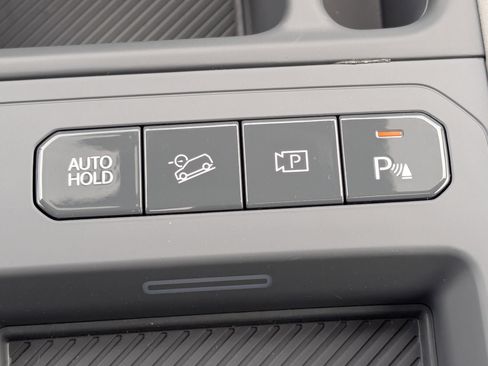 New 2026 Kia EV9 Wind AWD/4WD image 33