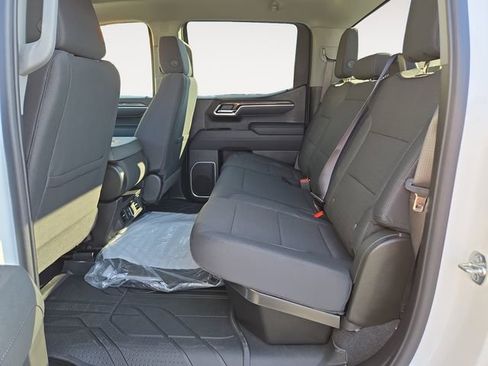 New 2026 Chevrolet Silverado 1500 LT w/ Z71 Off-Road Package image 10