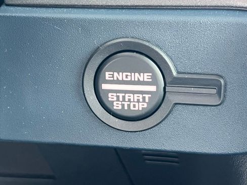 Used 2025 Ford Bronco Raptor AWD/4WD image 33