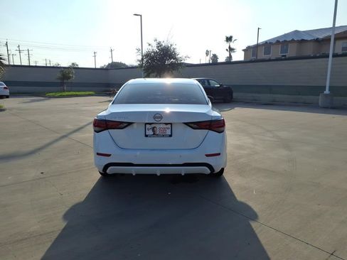 Used 2024 Nissan Sentra S FWD image 4