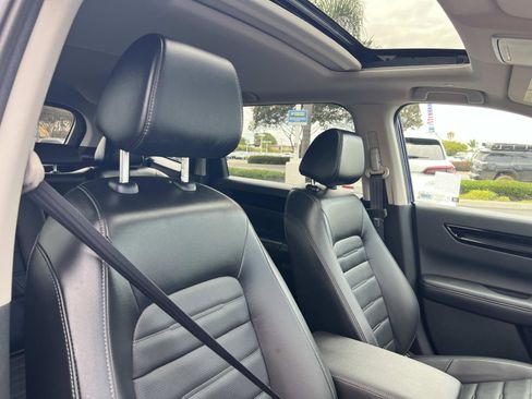 Certified 2025 Honda CR-V EX-L image 31