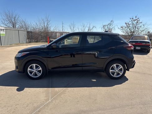 Certified 2024 Nissan Kicks S image 2