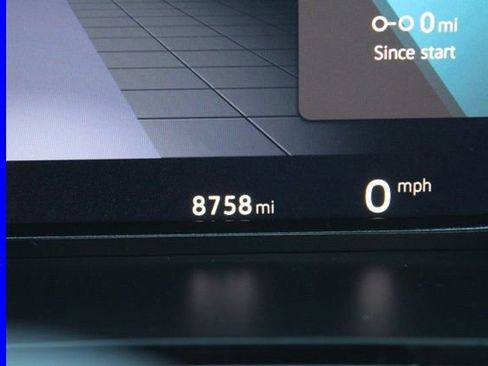 Used 2025 Volkswagen Atlas SE image 34