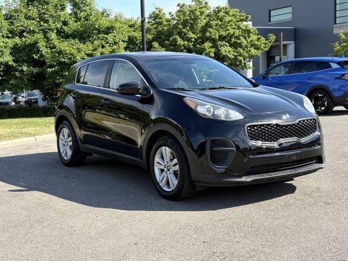 Used 2017 Kia Sportage LX FWD image 9