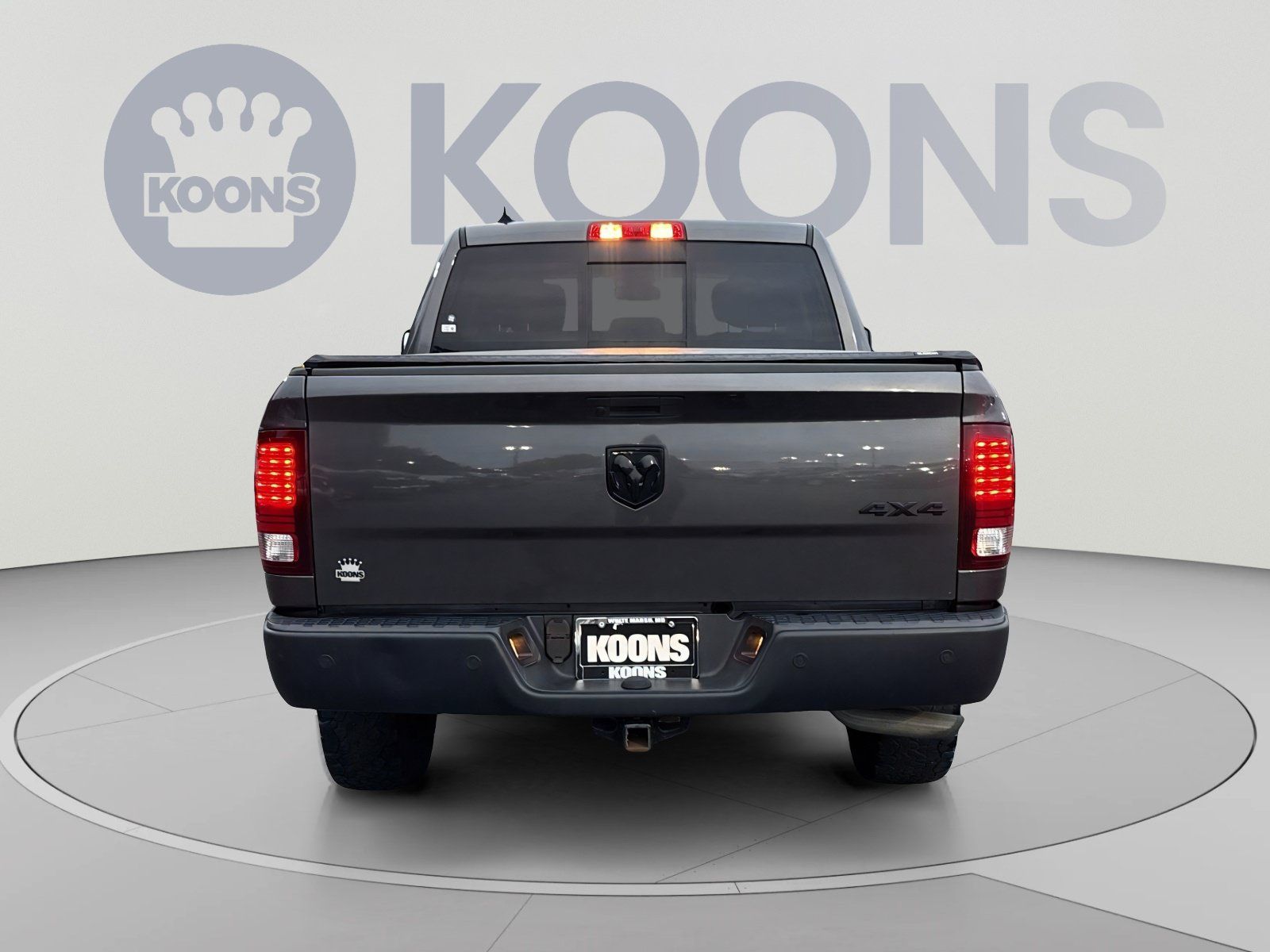 Used 2019 RAM 1500 Warlock AWD/4WD image 10