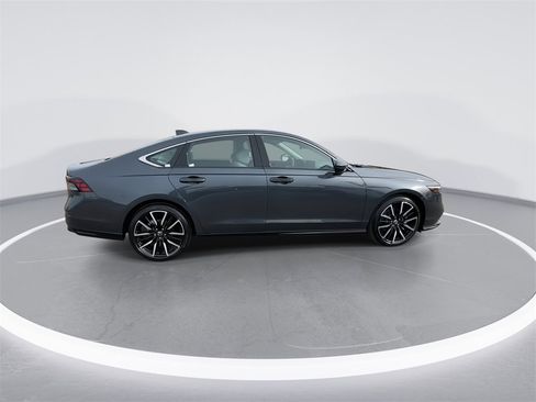 Certified 2024 Honda Accord Touring image 14
