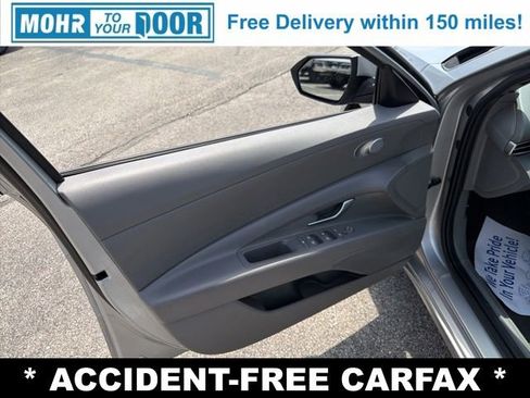Used 2021 Hyundai Elantra SEL w/ Cargo Package FWD image 12