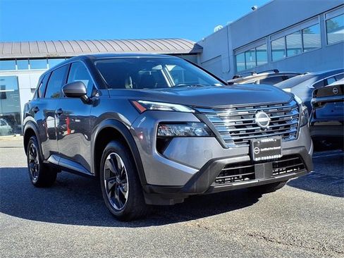 Certified 2024 Nissan Rogue SV image 28