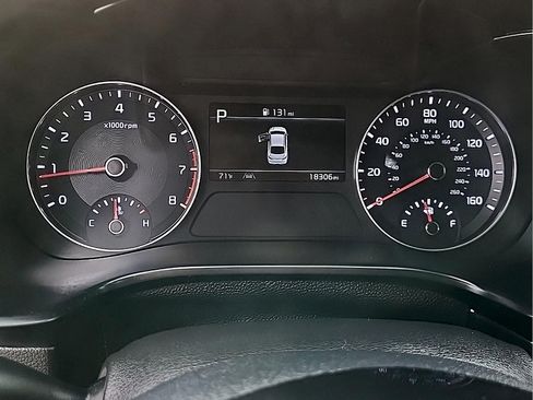 Used 2023 Kia Forte LXS FWD image 19