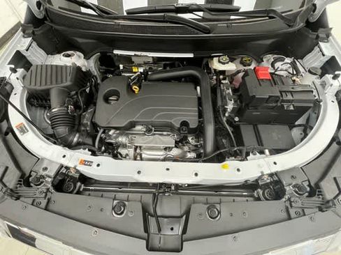 New 2026 Chevrolet Equinox LT AWD/4WD image 14