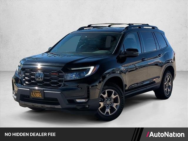 Used 2023 Honda Passport TrailSport image 1