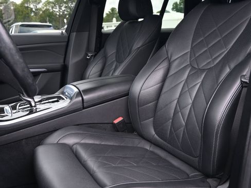 Used 2023 BMW X5 xDrive40i image 18