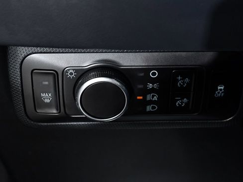 Used 2025 Ford Mustang Mach-E Premium w/ Sport Appearance Package image 28