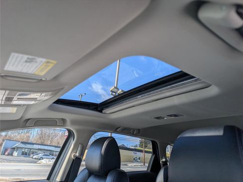 Used 2023 MAZDA CX-9 Touring image 33