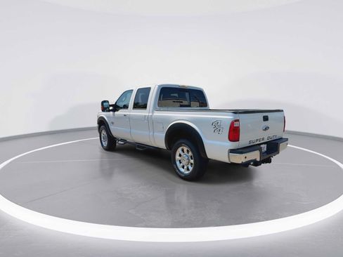 Used 2016 Ford F250 Lariat w/ Lariat Ultimate Package AWD/4WD image 6