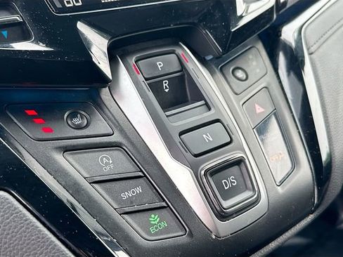 Certified 2024 Honda Odyssey Touring image 17