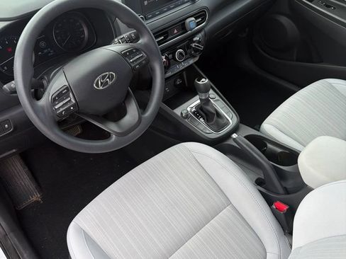 Used 2023 Hyundai Kona SEL AWD/4WD image 32