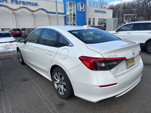 Used 2023 Honda Civic LX image 9