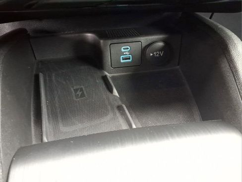 Used 2023 Ford Escape ST-Line Elite AWD/4WD image 12