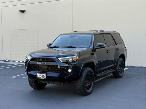 Used 2022 Toyota 4Runner SR5 Premium w/ TRD Black Wheel Package (TMS) RWD image 4