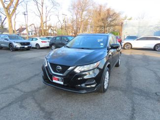 Used 2020 Nissan Rogue Sport SV video 1