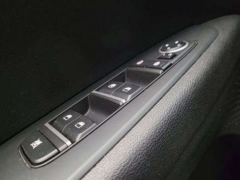 Used 2023 Kia Forte LXS FWD image 27