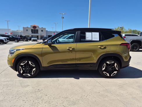 Certified 2024 Kia Seltos SX AWD/4WD image 2