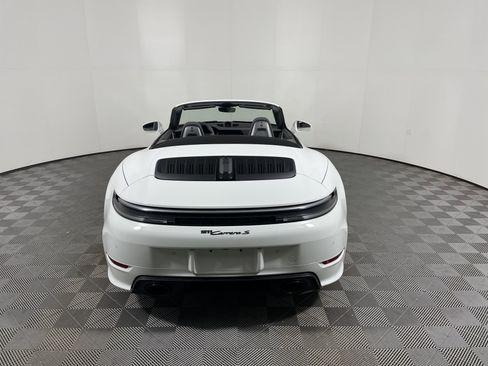 Used 2025 Porsche 911 Carrera S image 6