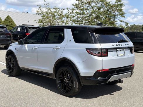 New 2026 Land Rover Discovery Sport Landmark AWD/4WD image 3