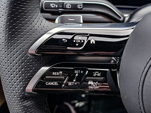 New 2026 Mercedes-Benz GLS 580 4MATIC image 19